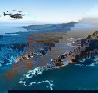 30-Minute Two Capes and Tasman Helicopter Flight from Port Arthur - Australian Destinations