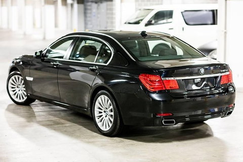 Family Sydney Airport Departure Transfer - Australian Destinations 4