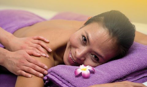 Club MMM! Day Spa - Australian Destinations 0