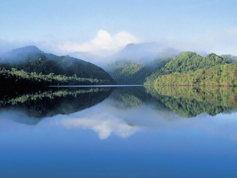 Gordon River - The - Australian Destinations 1