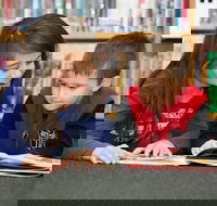 Maitland City Library - Australian Destinations