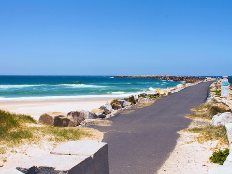 Iluka Main Beach - Australian Destinations 1