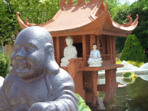 Sakyamuni Buddhist Centre/Van Hanh Monastery - Australian Destinations 1
