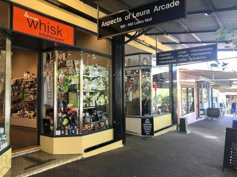 Aspects Of Leura Arcade - Australian Destinations 0