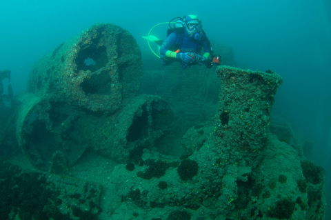 Cochrane Artificial Reef Dive Site - Australian Destinations 1