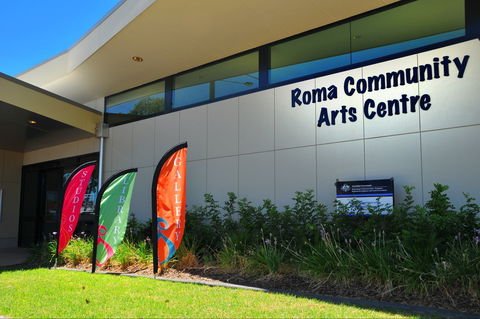 Roma On Bungil Art Gallery And The Walk Of Art - Australian Destinations 0