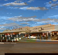 Cobb  Co Changing Station - Australian Destinations