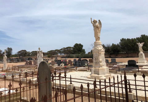 Kadina Cemetery - Australian Destinations 1