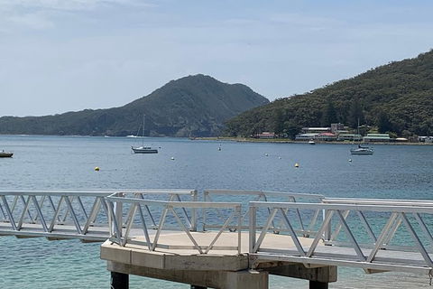 Newcastle Airport To The Tomaree Peninsula. - Australian Destinations 1