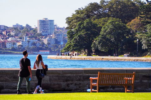 Quay People: Sydney Harbour Walking Tour With Coffee - Australian Destinations 2