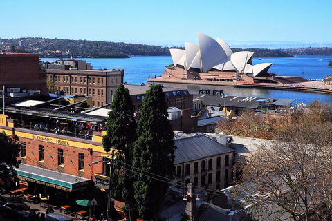 Quay People: Sydney Harbour Walking Tour With Coffee - Australian Destinations 4