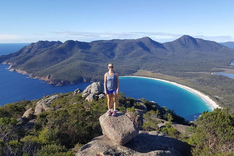4-Day Fabulous Tasmania Tour: Wineglass Bay, Port Arthur, Devils & Bruny Island - Australian Destinations 0