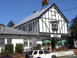 Canungra Hotel - Australian Destinations 0