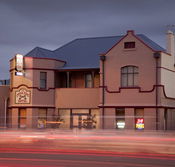 Cross Keys Hotel - Australian Destinations
