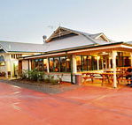 Potters Hotel and Brewery - Australian Destinations