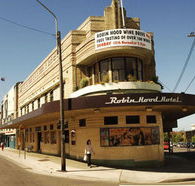 Robin Hood Hotel - Australian Destinations