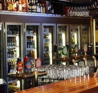 Racecourse Hotel - Australian Destinations