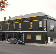 Star  Garter Hotel - Australian Destinations