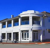 Cottesloe Beach Hotel - Australian Destinations