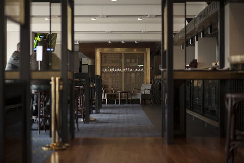 The Royal On The Waterfront - Australian Destinations 1