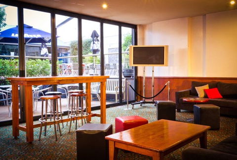 CBD Hotel Newcastle - Australian Destinations 1