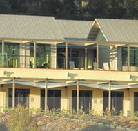 Cypress Lakes Golf  Country Club - Australian Destinations