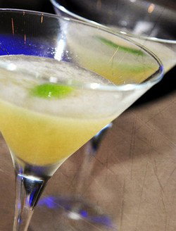 Cat And Fiddle Hotel - Australian Destinations 0