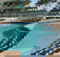 Beachfront Towers - Australian Destinations