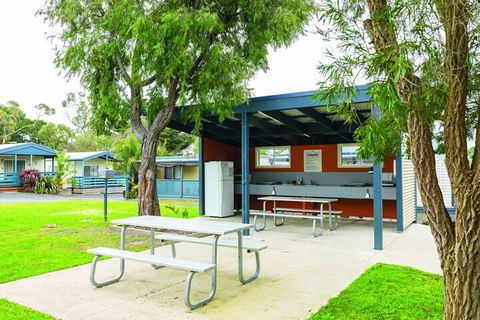 Amaroo Holiday Park - Australian Destinations 1