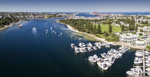 Pier 21 Apartment Hotel - Australian Destinations 3