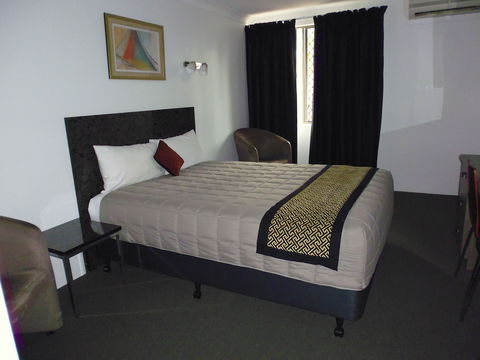 Burke And Wills Motor Inn - Australian Destinations 4