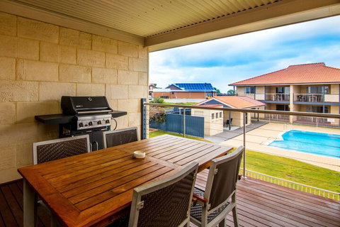 Cervantes Pinnacles Motel - Australian Destinations 4