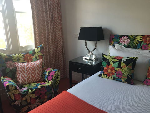 Holmwood Guesthouse - Australian Destinations 6