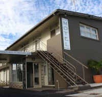Golden Shores Airport Motel - Australian Destinations