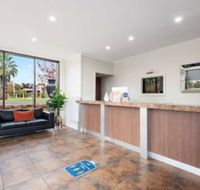 Comfort Inn Deakin Palms - Australian Destinations