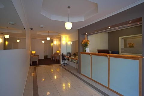 Quest Waterfront Serviced Apartments - Australian Destinations 1