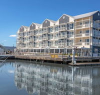 Peppers Seaport Hotel - Australian Destinations