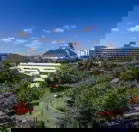 Pacific Hotel Cairns - Australian Destinations