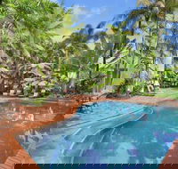 Tropic Towers Apartments - Australian Destinations