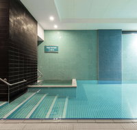 Oaks Glenelg Plaza Pier Suites - Australian Destinations