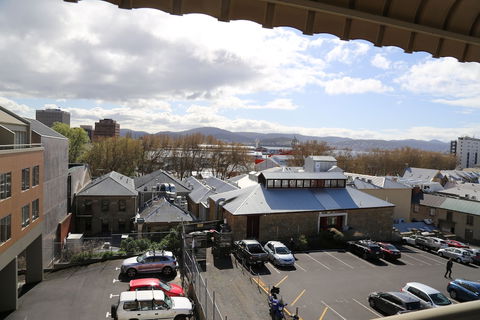 Salamanca Inn - Australian Destinations 6