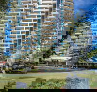 Mantra Broadbeach on the Park - Australian Destinations