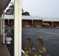 Whalers Rest Motor Inn - Australian Destinations