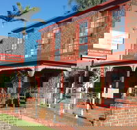 Early Australian Motor Inn - Australian Destinations