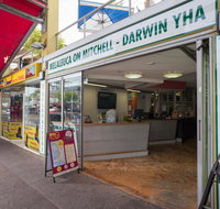 Darwin YHA Melaleuca on Mitchell - Australian Destinations