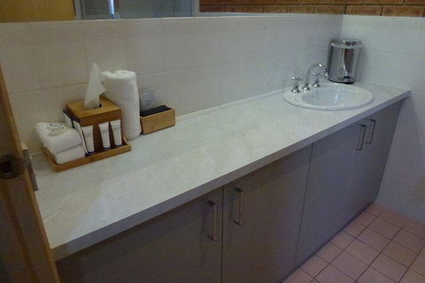 Colonial Motor Inn Bairnsdale - Australian Destinations 5