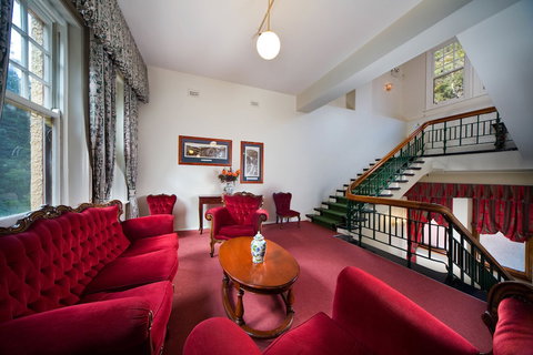 Jenolan Caves House - Australian Destinations 2