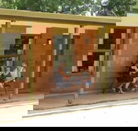 Territory Manor Motel  Caravan Park - Australian Destinations