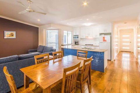 Fraser Island Beach Houses - Australian Destinations 5