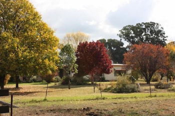 Old Bara Guesthouse - Australian Destinations 2